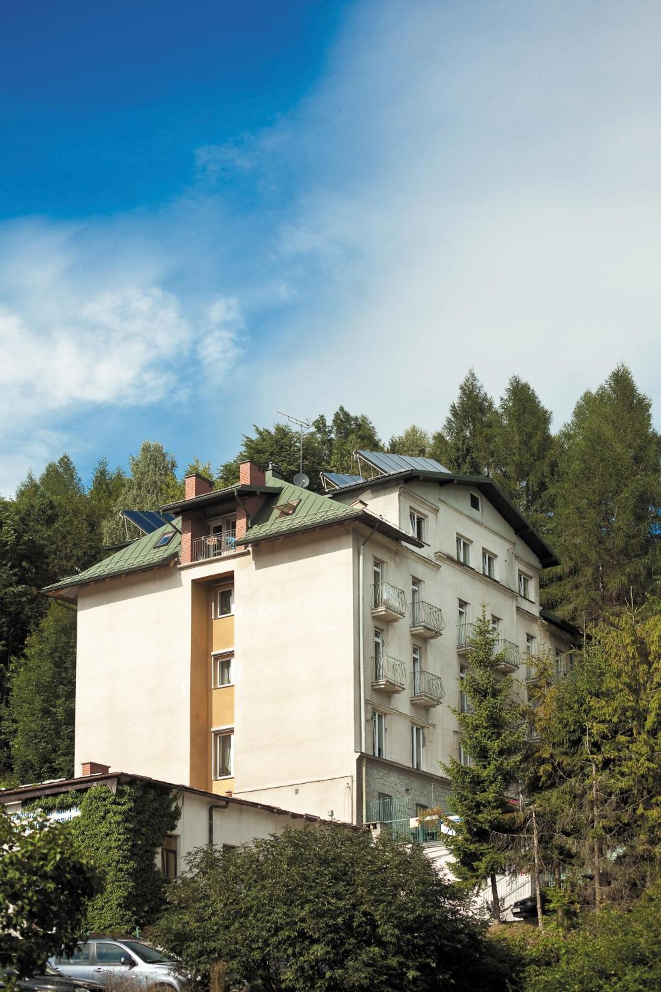 Dom Wczasowy Zdrowie Krynica Zdroj Exterior photo